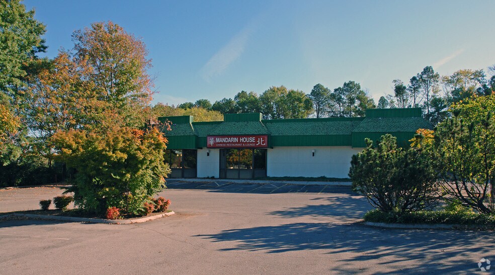 8111 Gleason Dr, Knoxville, TN 37919 Retail for Lease