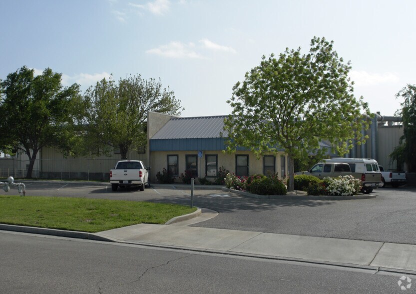 1486 S Industrial Ave, Kerman, CA for sale - Building Photo - Image 1 of 1