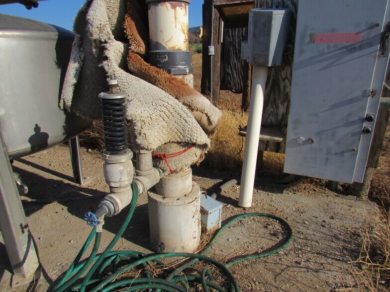 3279-001-036 3 Points Rd, Lancaster, CA for sale - Building Photo - Image 1 of 1