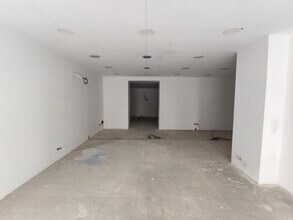 Retail in Salou, Tarragona for lease Interior Photo- Image 2 of 3