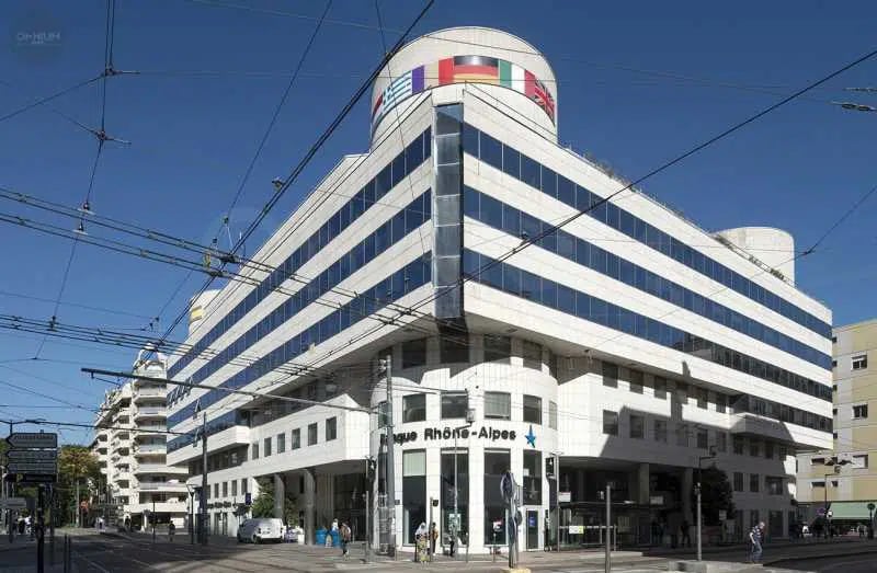 Office in Lyon for sale - Building Photo - Image 1 of 10