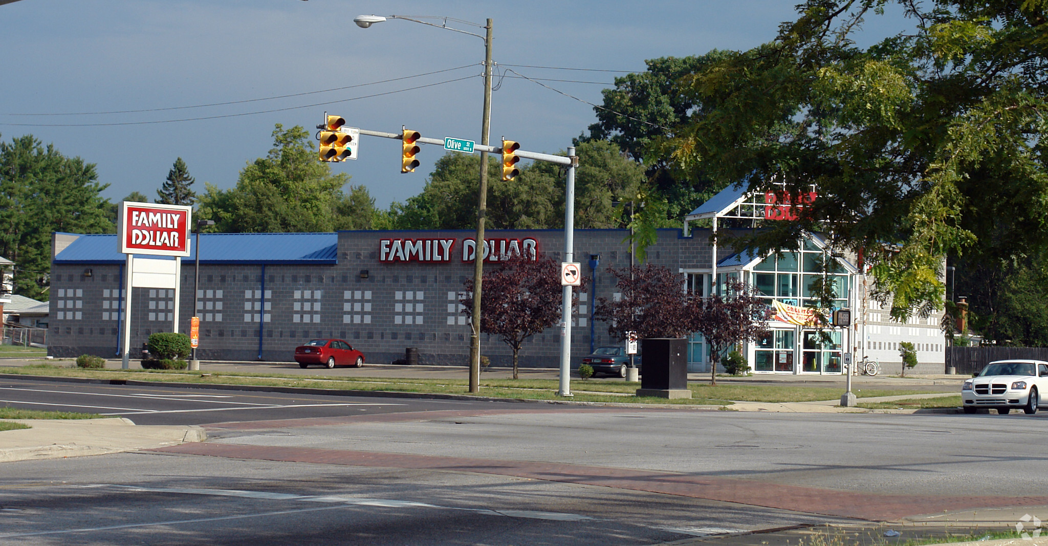 2401 Lincoln Way W, South Bend, IN for lease Building Photo- Image 1 of 3