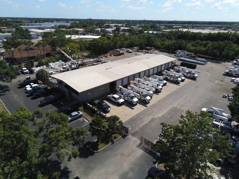 11150 49th St N, Clearwater, FL for lease - Building Photo - Image 1 of 25