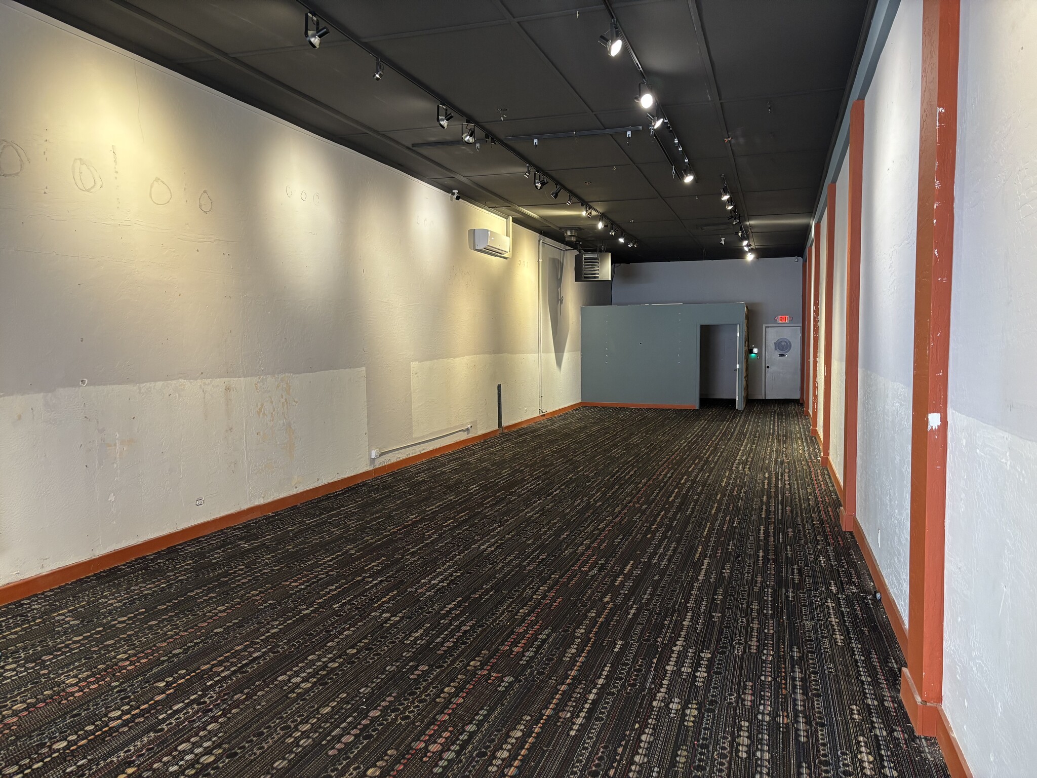 109 N Leroux St, Flagstaff, AZ for lease Interior Photo- Image 1 of 3