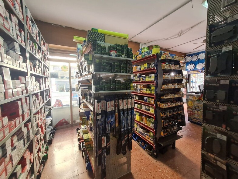 Retail in Benidorm for sale - Interior Photo - Image 1 of 7