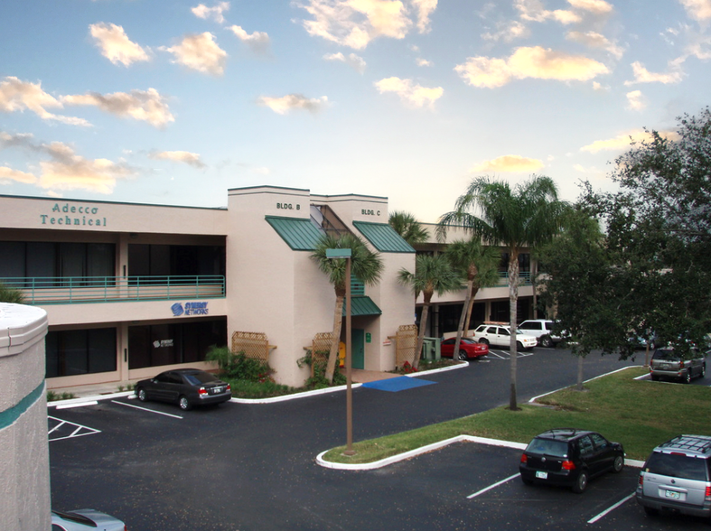 1600 Sarno Rd, Melbourne, FL for lease - Building Photo - Image 1 of 8