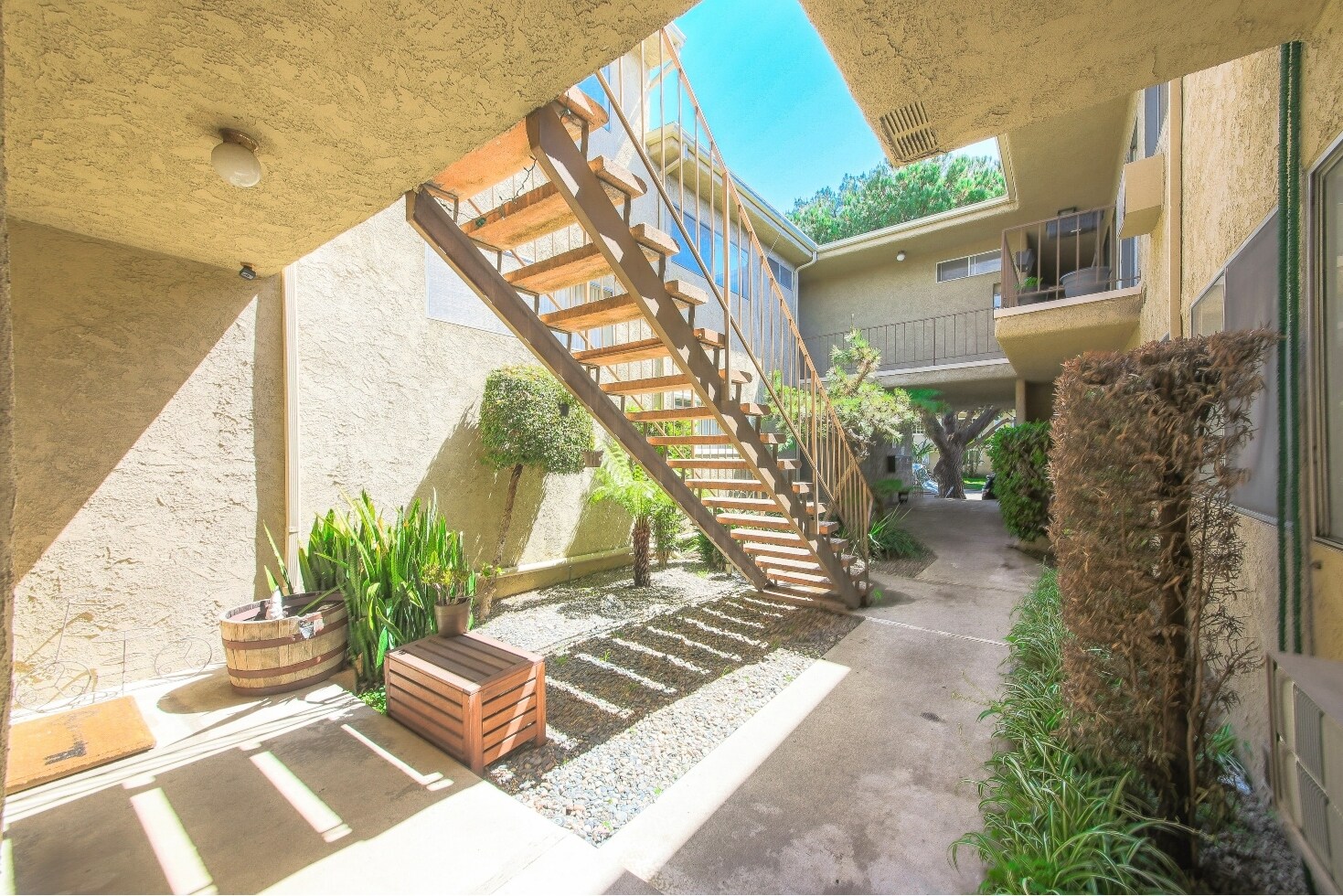 11755 National Blvd, Los Angeles, CA 90064 1175571 National Blvd