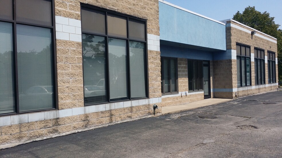 1300-1338 Dodge Ave, Evanston, IL for lease - Building Photo - Image 2 of 7