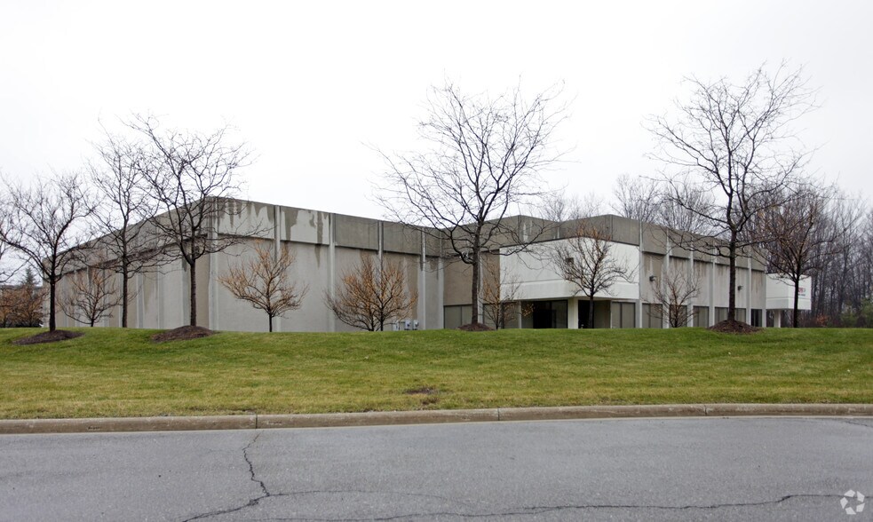 2271 Pinnacle Pky, Twinsburg, OH for sale - Primary Photo - Image 1 of 1