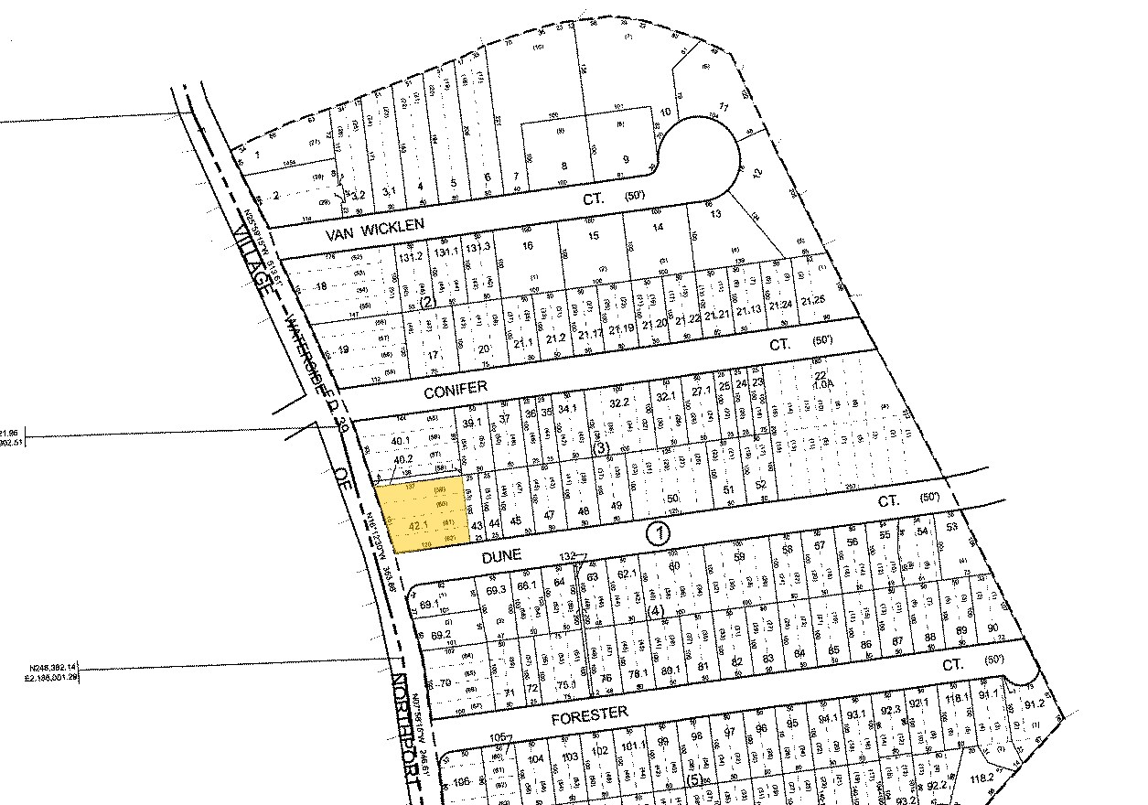 8486 Waterside Ave, Northport, NY 11768