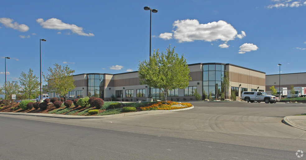 10010 E Knox Ave, Spokane, WA for lease - Primary Photo - Image 1 of 1