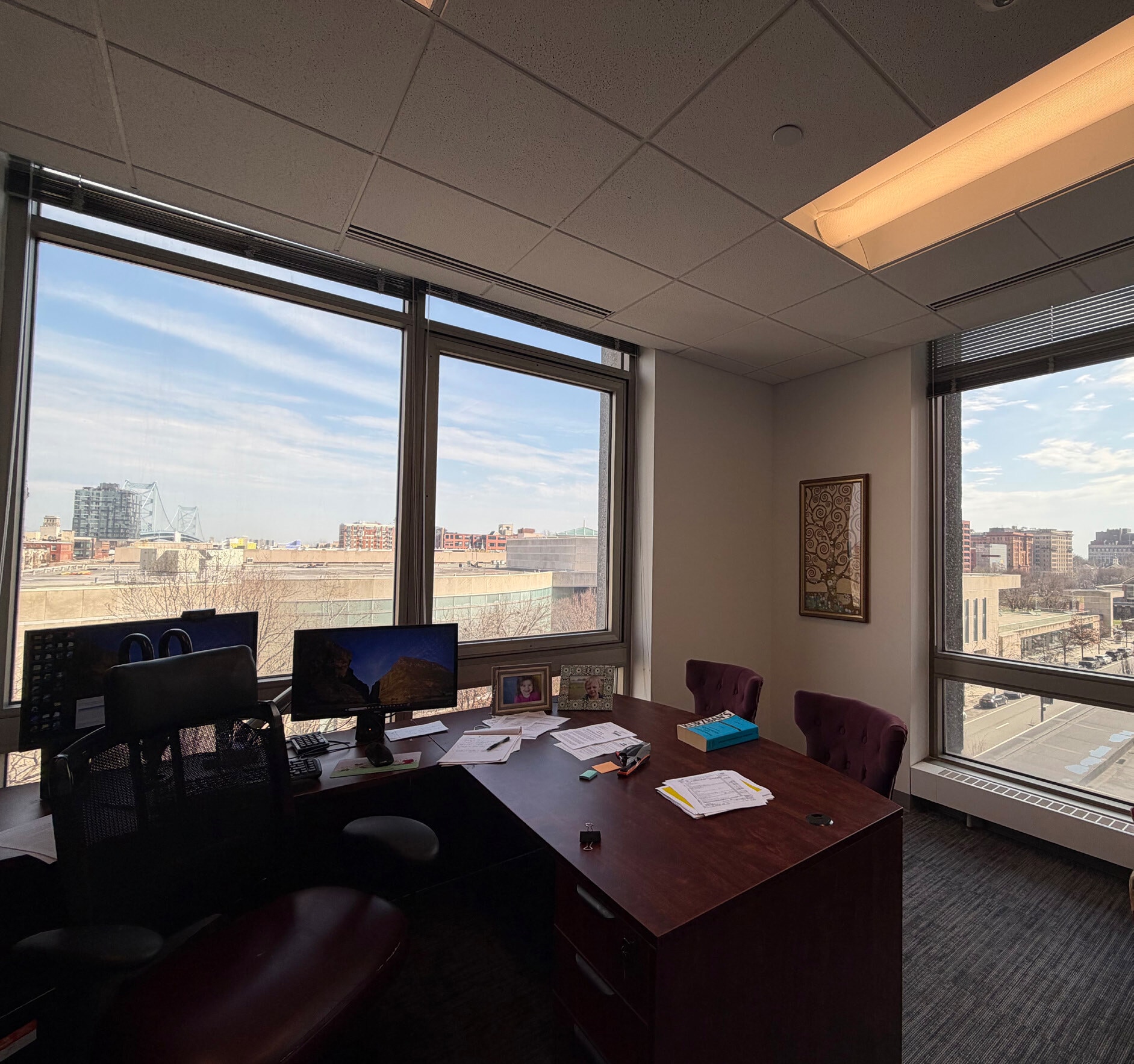 190 N Independence Mall W, Philadelphia, PA for lease Interior Photo- Image 1 of 4