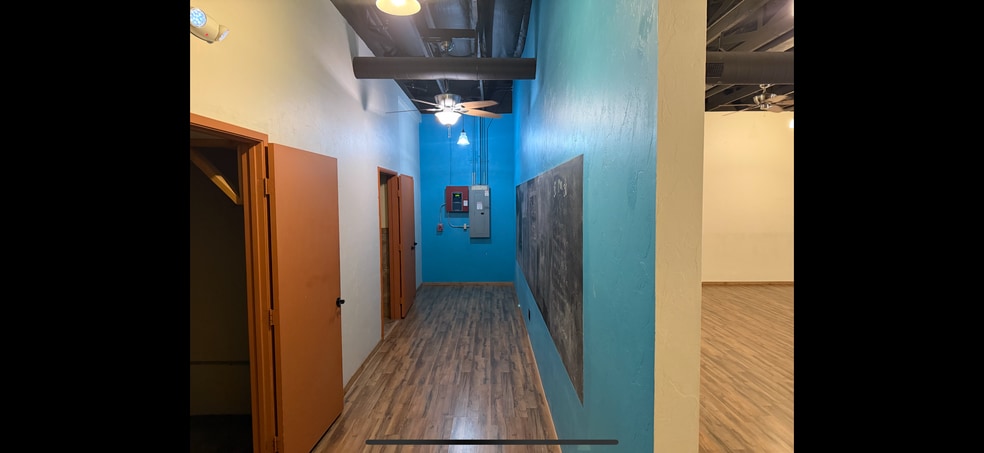 5961-5971 N Oracle Rd, Tucson, AZ for lease - Building Photo - Image 3 of 9