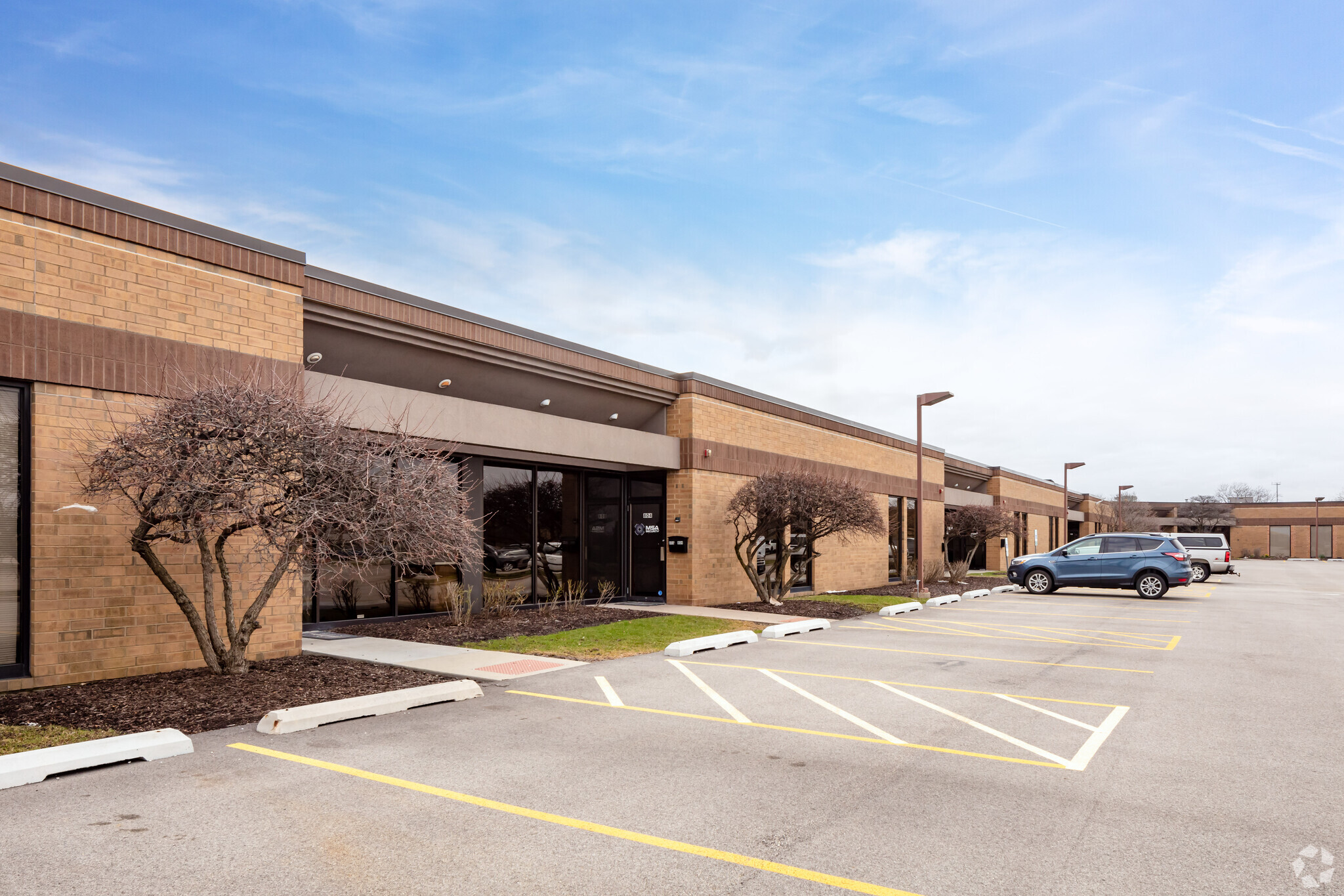 800-820 W South Thorndale Ave, Bensenville, IL for lease Building Photo- Image 1 of 6