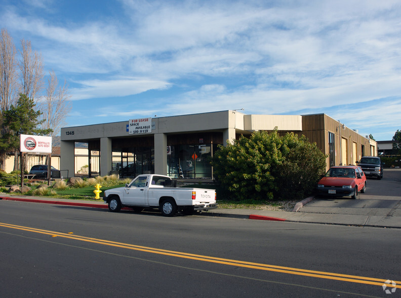 1345 E Francisco Blvd, San Rafael, CA for lease - Primary Photo - Image 1 of 18