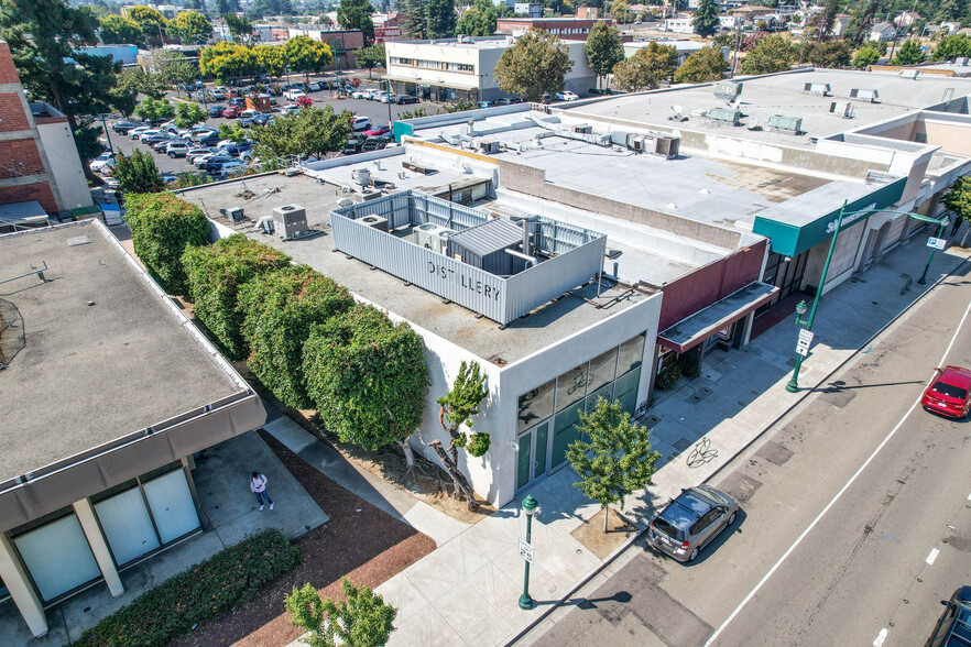 22549-22551 Foothill Blvd, Hayward, CA for sale - Building Photo - Image 2 of 23