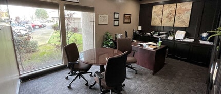 2522 Grand Canal Blvd, Stockton, CA for lease Interior Photo- Image 1 of 5