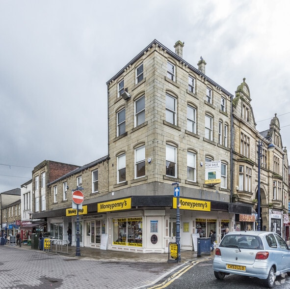 18-20 Corporation St, Dewsbury for sale - Primary Photo - Image 1 of 1