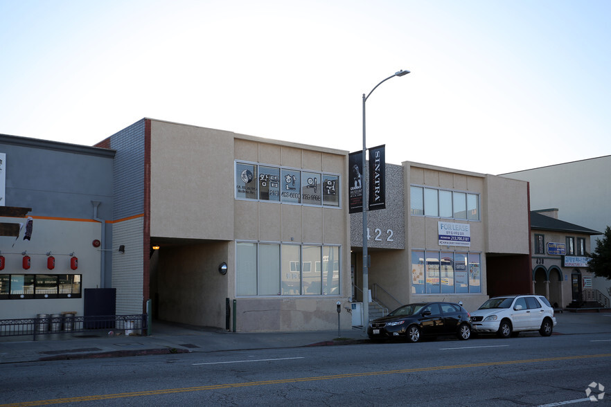 422 S Western Ave, Los Angeles, CA for lease - Building Photo - Image 2 of 13