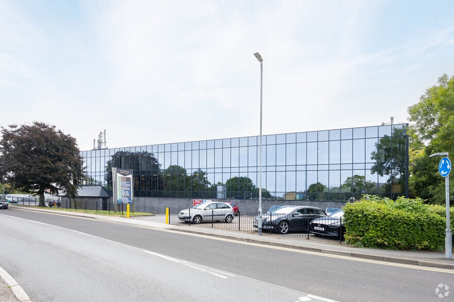 Main Rd, Queenborough for sale - Primary Photo - Image 1 of 1