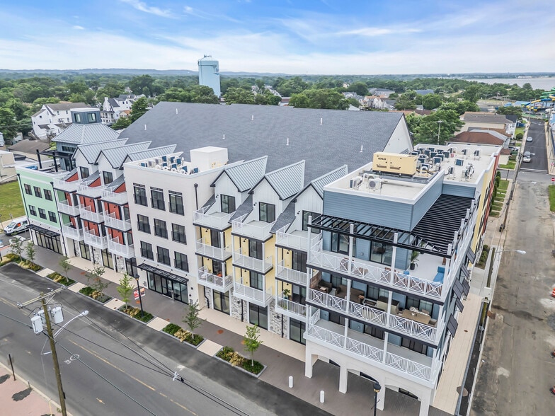 19 Carr Ave, Keansburg, NJ for lease - Building Photo - Image 3 of 17