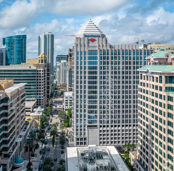401 E Las Olas Blvd, Fort Lauderdale, FL for lease - Aerial - Image 3 of 69