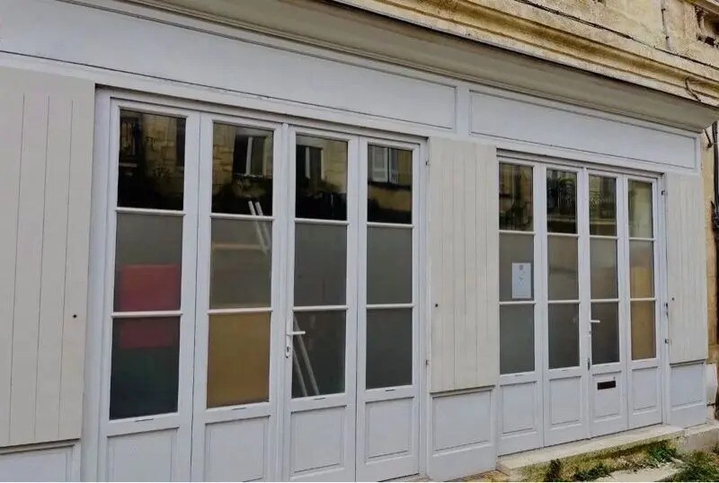 Flex in Bordeaux for lease - Building Photo - Image 1 of 3