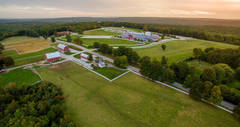 16 Pineland, New Gloucester, ME for lease - Building Photo - Image 2 of 5