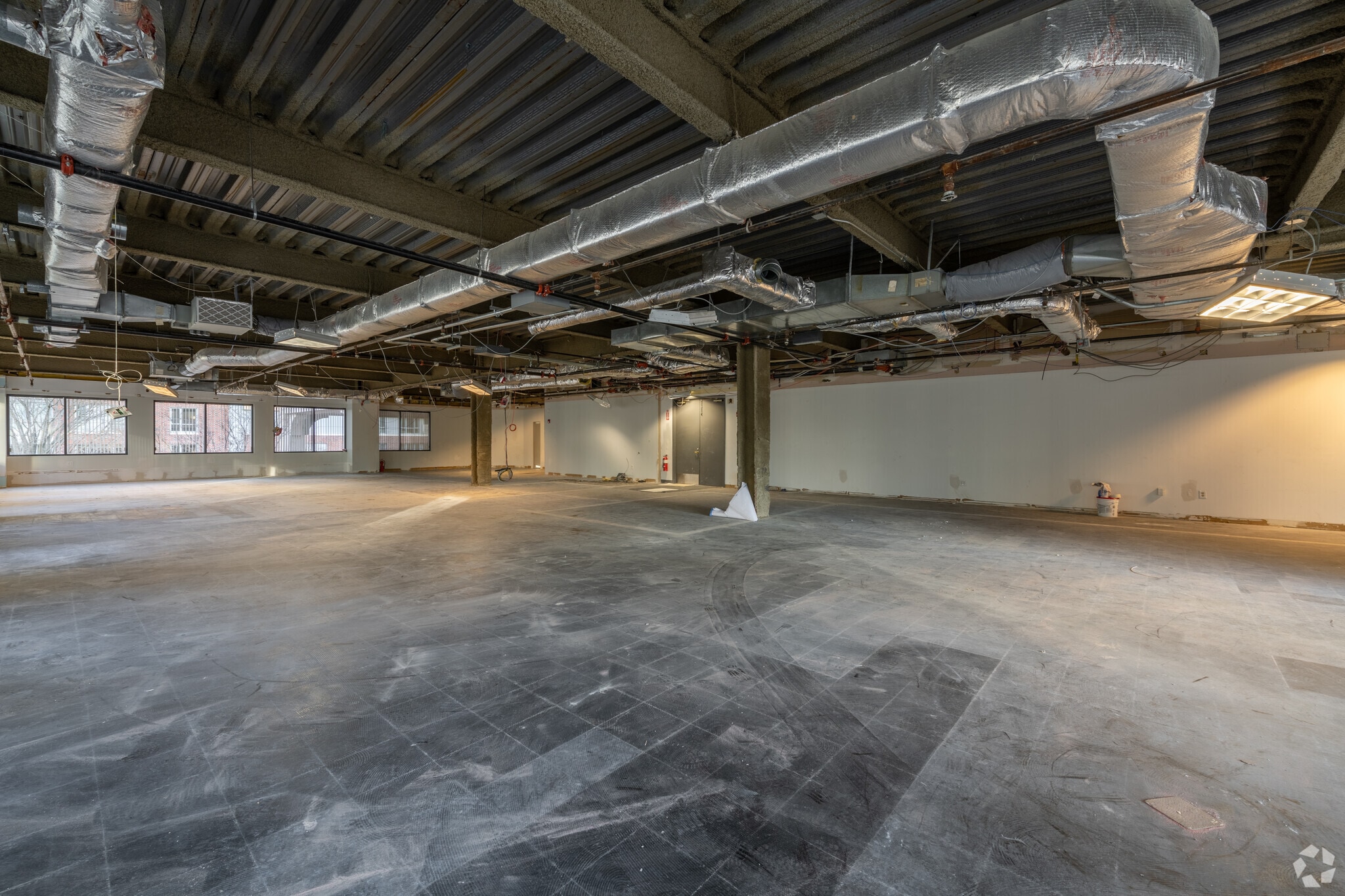 101 Station Landing, Medford, MA 02155 10 Presidents Landing