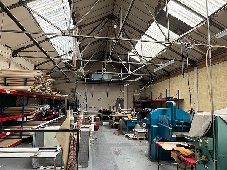 20 Edwards Ln, Liverpool for sale - Interior Photo - Image 2 of 2