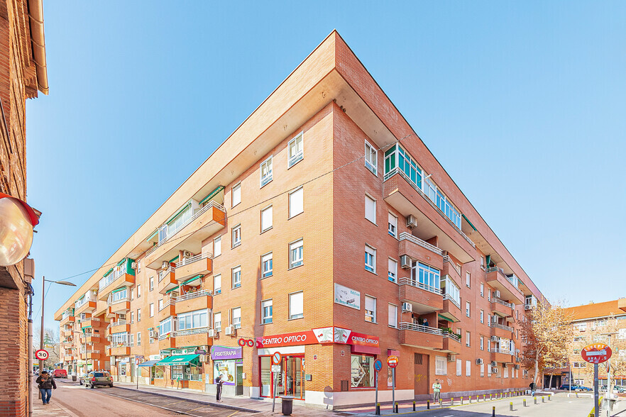 Plaza Hermano Ramón Quiroga, 1, Valdemoro, Madrid for sale - Building Photo - Image 3 of 3