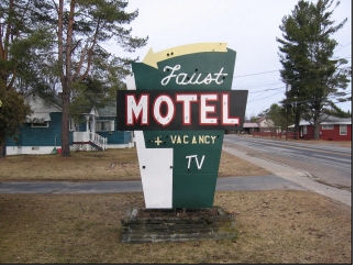 151 Main St, Tupper Lake, NY for sale - Primary Photo - Image 1 of 1