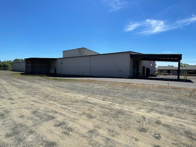 33095 Highway 99E, Tangent, OR for lease - Building Photo - Image 3 of 27