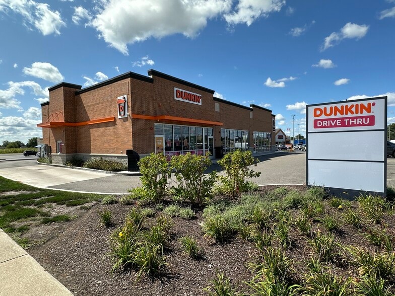 320 W Chrysler Dr, Belvidere, IL for lease - Building Photo - Image 1 of 2