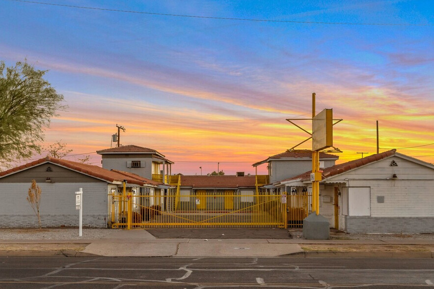 1945 W Van Buren, Phoenix, AZ for sale - Building Photo - Image 1 of 23