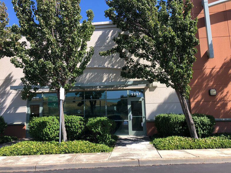 5300-5390 Gateway Plaza Dr, Benicia, CA for sale - Building Photo - Image 1 of 1