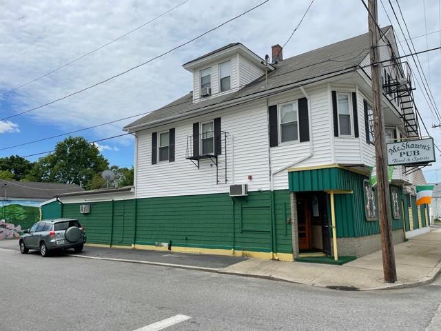1336 Cranston St, Cranston, RI for sale - Building Photo - Image 1 of 1