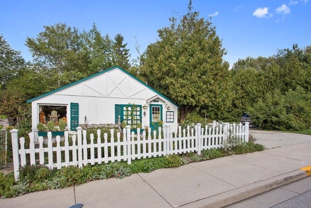 2322 Mill Rd, Sister Bay, WI for sale Primary Photo- Image 1 of 1