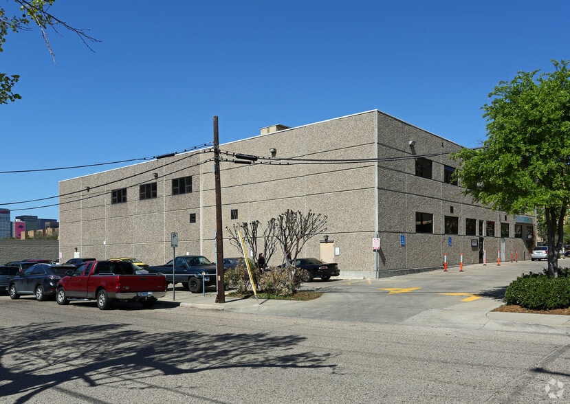 3910 Gaston Ave, Dallas, TX for lease - Building Photo - Image 3 of 6