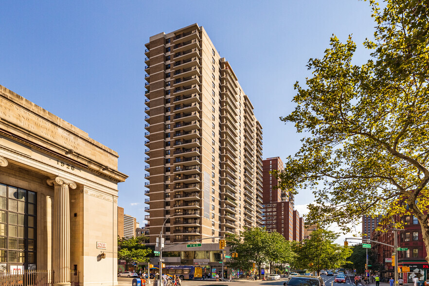 175 W 95th St, New York, NY for sale - Primary Photo - Image 1 of 1