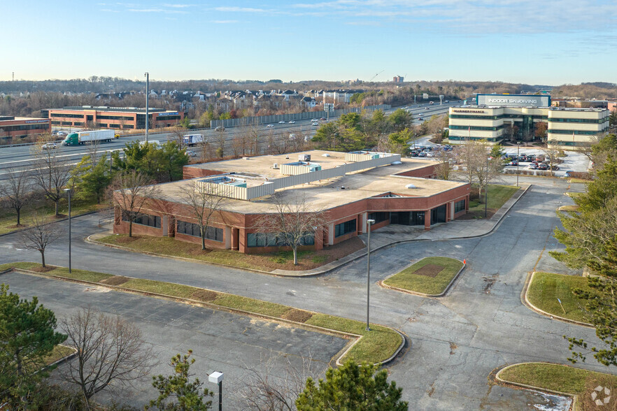 8219 Town Center Dr, Nottingham, MD for lease - Building Photo - Image 2 of 8