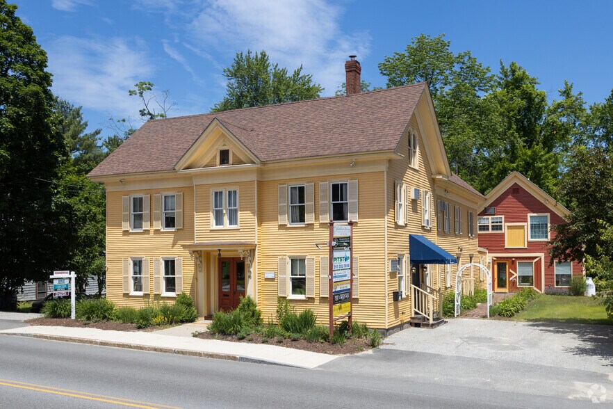 82 Main St, Bridgton, ME 04009