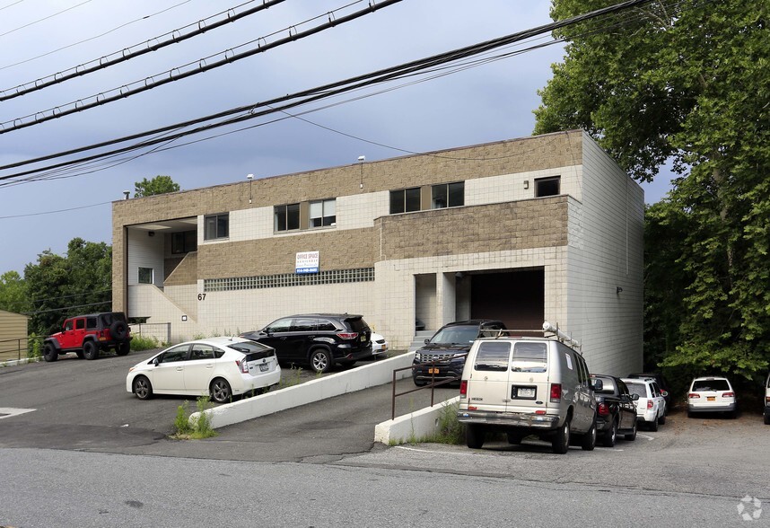 67 Lafayette Ave, North White Plains, NY for lease - Primary Photo - Image 1 of 2