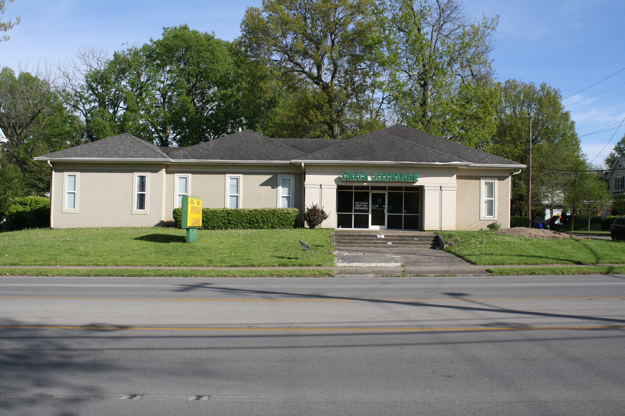 644 N Broadway, Lexington, KY for sale Building Photo- Image 1 of 1
