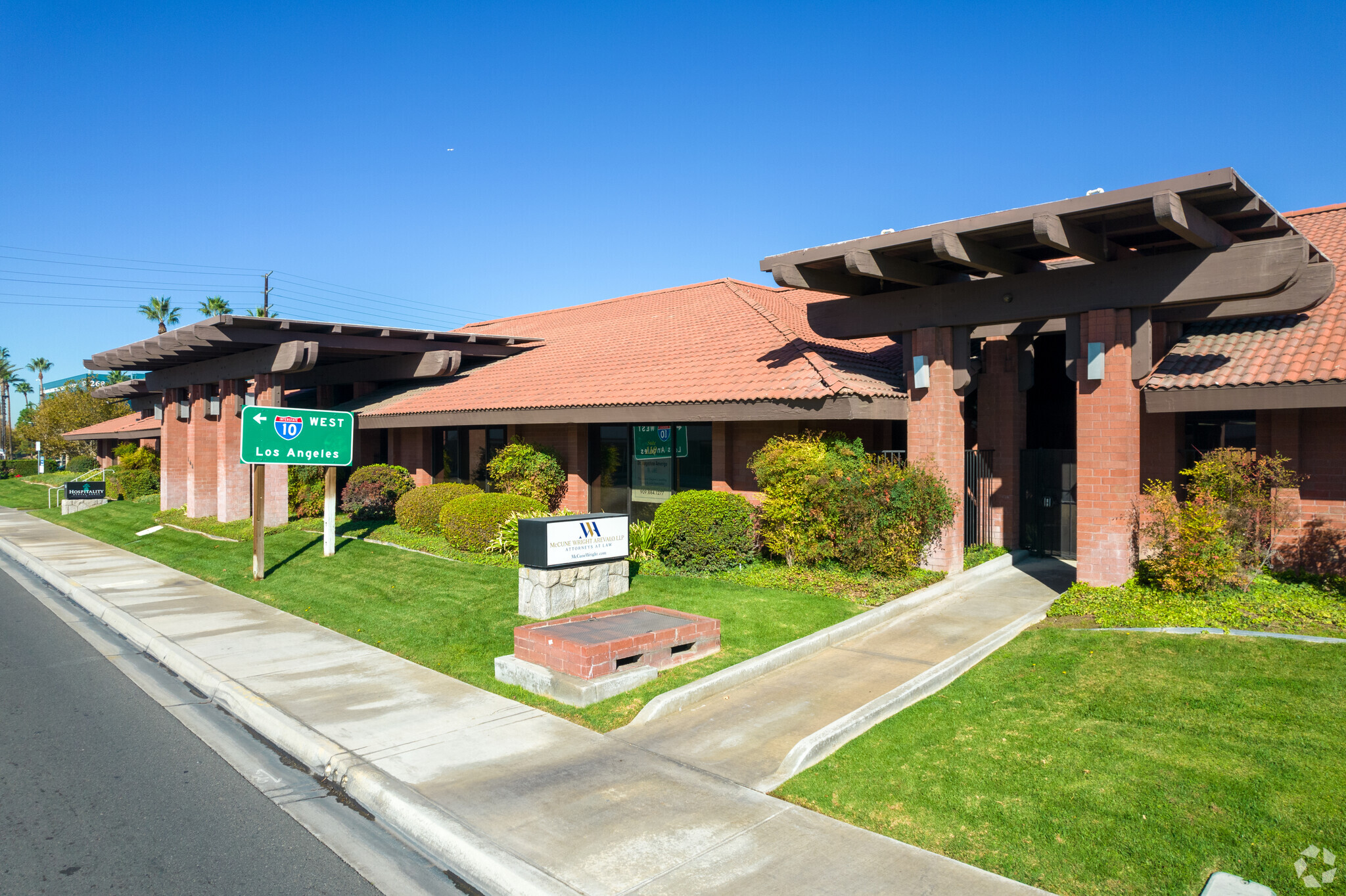 164 W Hospitality Ln, San Bernardino, CA for sale Primary Photo- Image 1 of 1