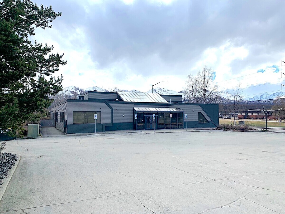 4361 Boniface Pky, Anchorage, AK 99504 4361 Boniface Parkway