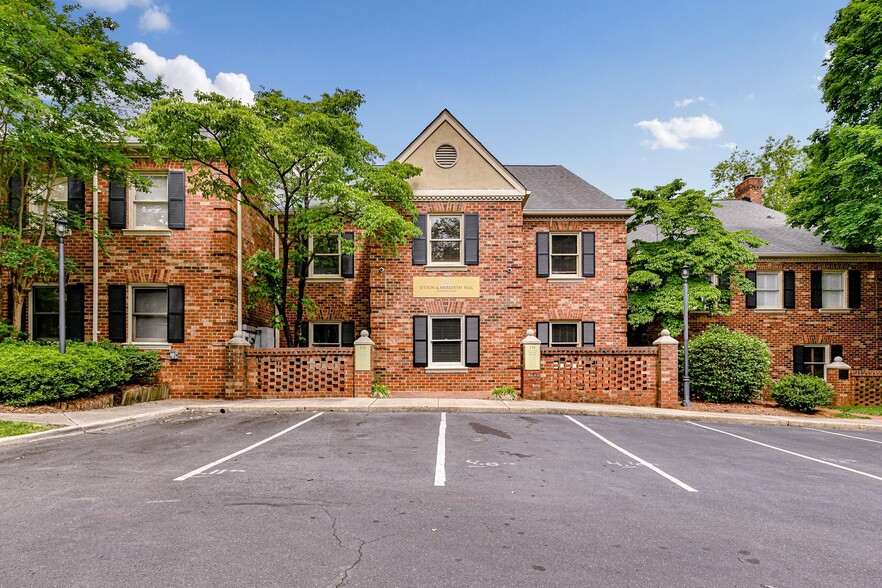 216 N Mcdowell St, Charlotte, NC for sale - Building Photo - Image 1 of 1