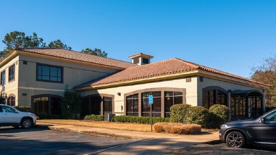 613 Crescent Blvd, Ridgeland, MS for sale Building Photo- Image 1 of 1