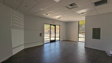 10045 E Dynamite Blvd, Scottsdale, AZ for lease Building Photo- Image 2 of 4