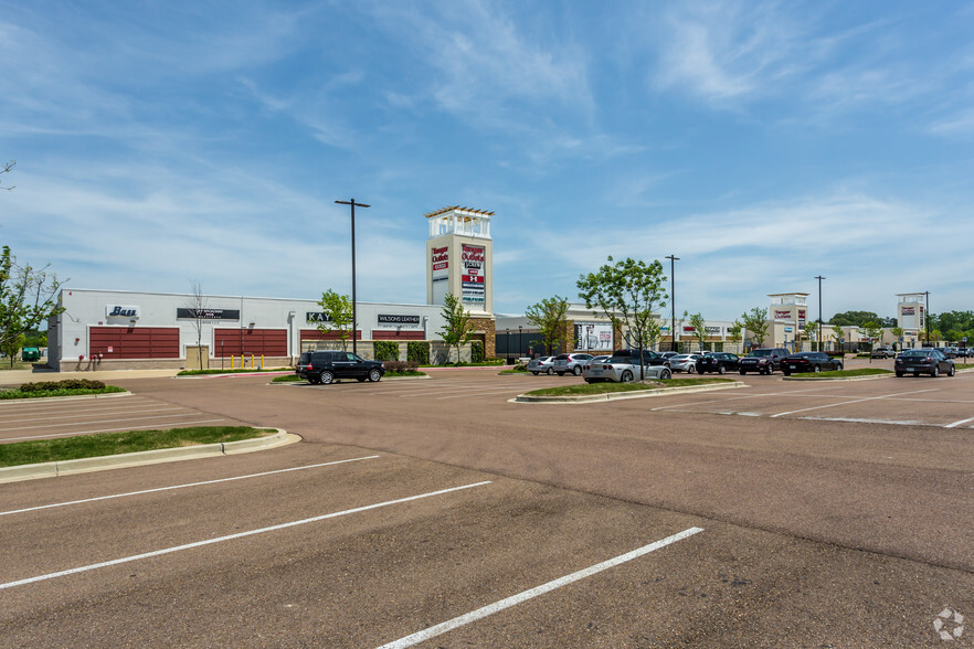 5205 Airways Blvd, Southaven, MS for lease - Building Photo - Image 2 of 8